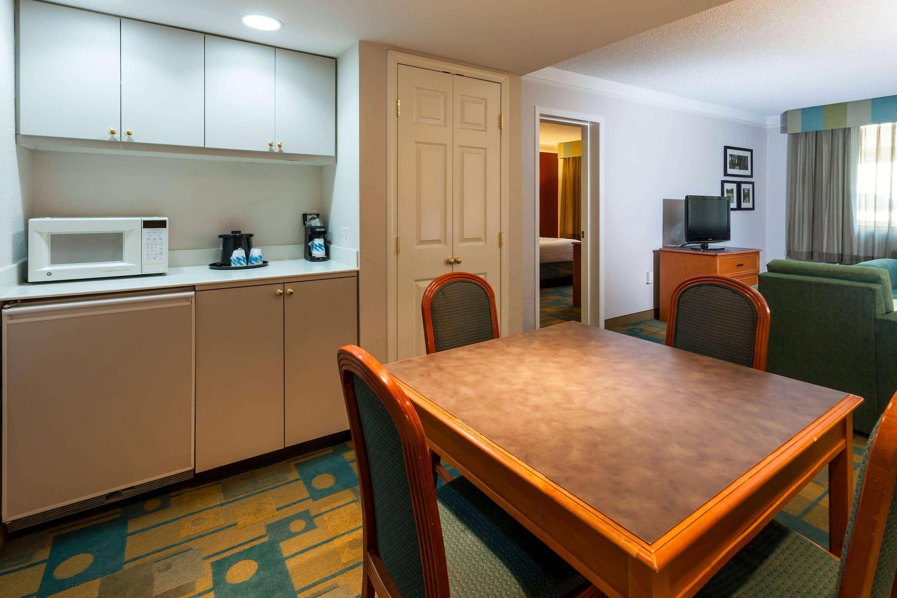 La Quinta By Wyndham Seattle Sea-Tac Airport Otel SeaTac Dış mekan fotoğraf
